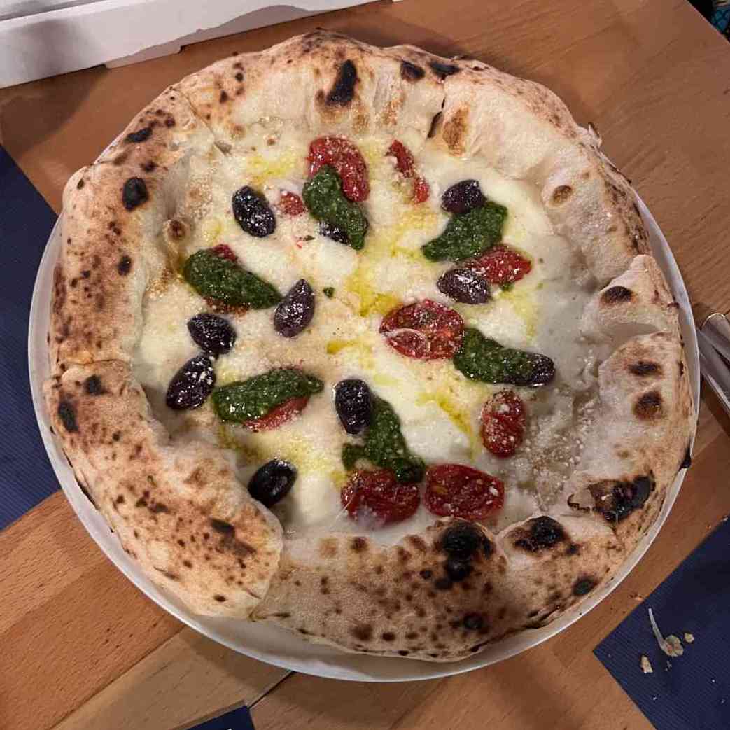 Pizza photo 11 of 14