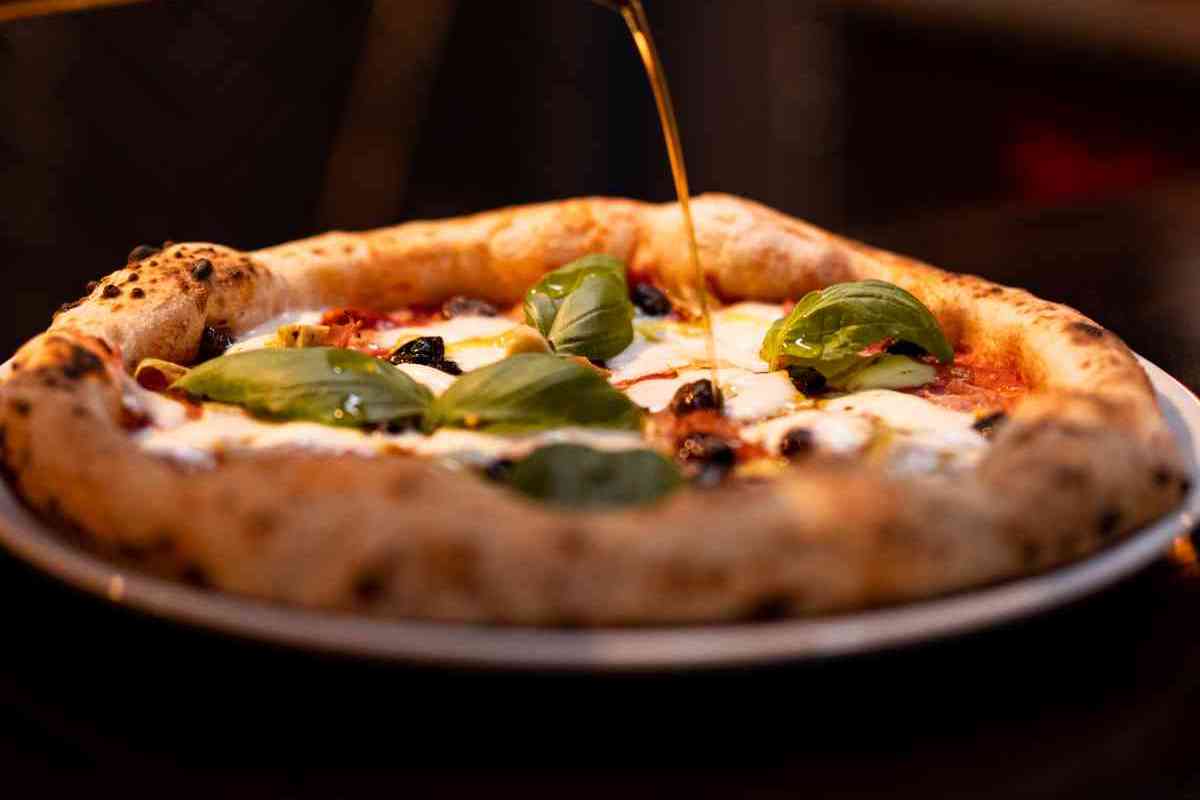 Pizza photo 2 of 13