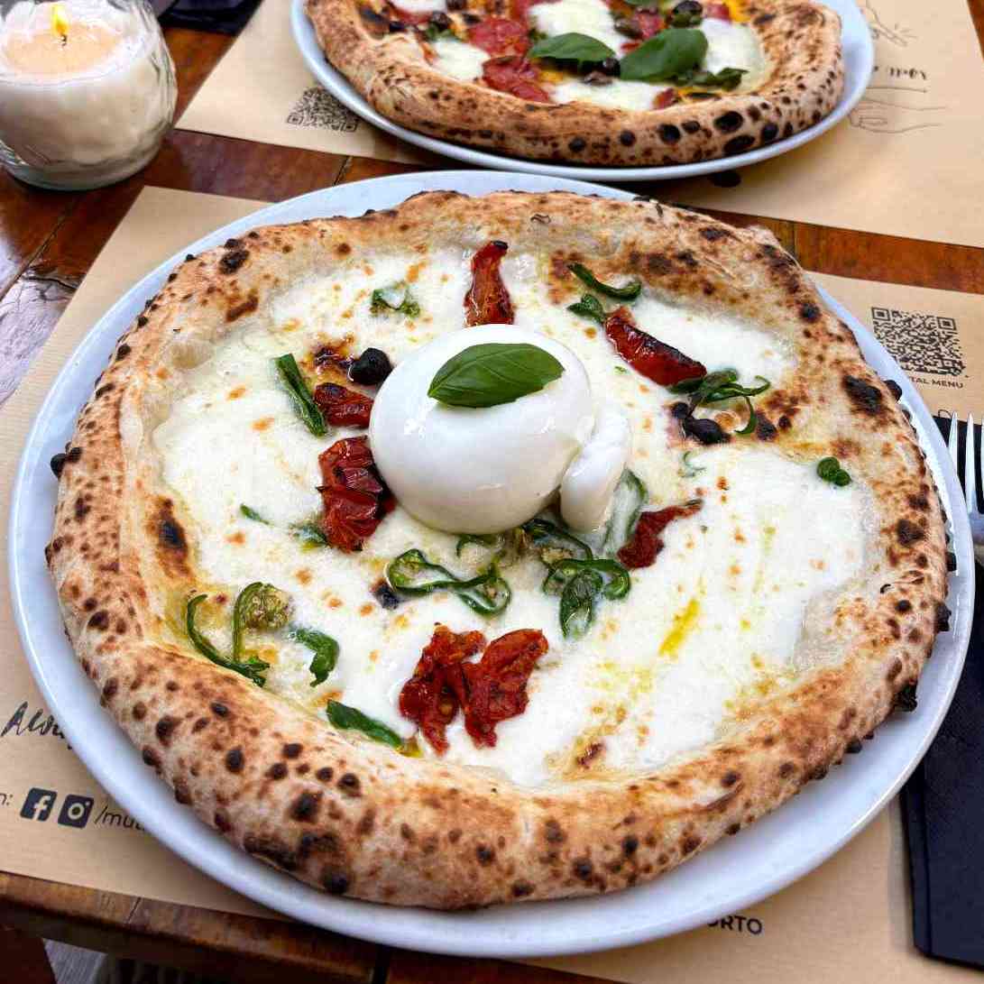 Pizza photo 9 of 13
