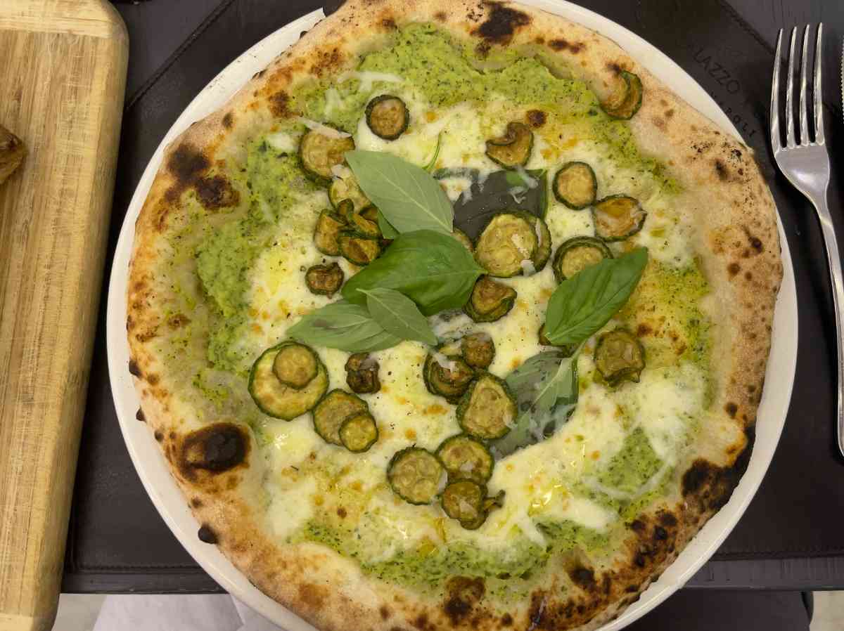 Pizza photo 11 of 12