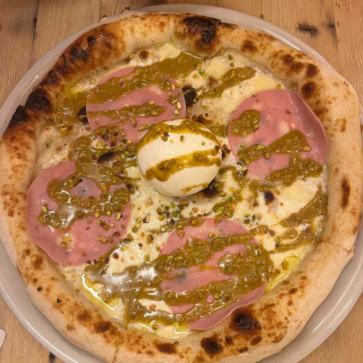 Pizza photo 7 of 14