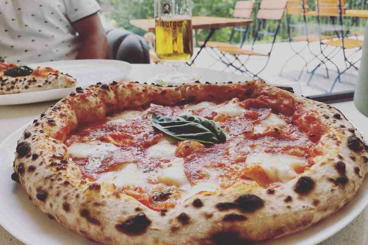 Pizza photo 10 of 14