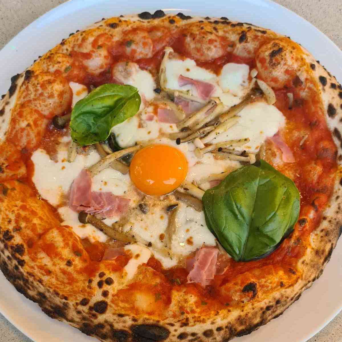 Pizza photo 5 of 14