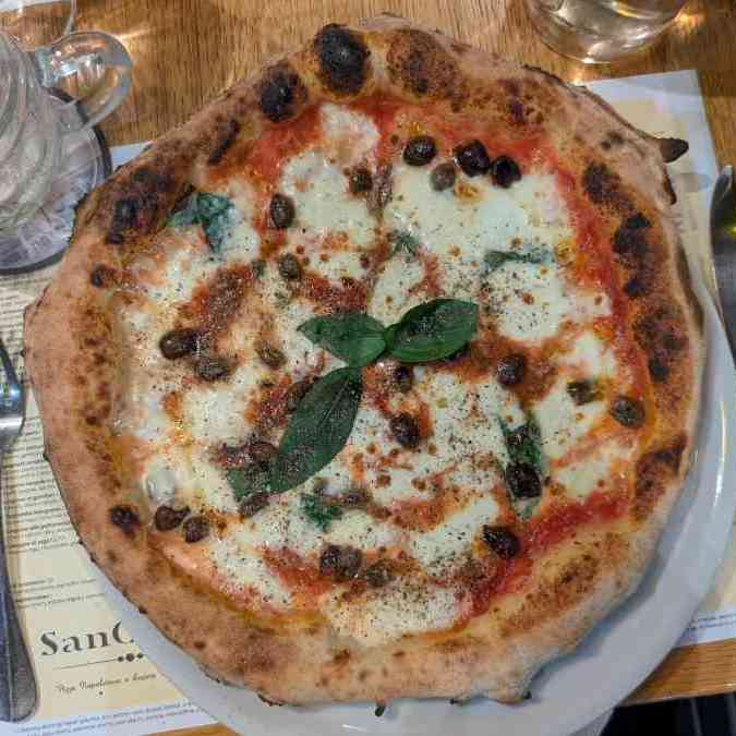 Pizza photo 13 of 14