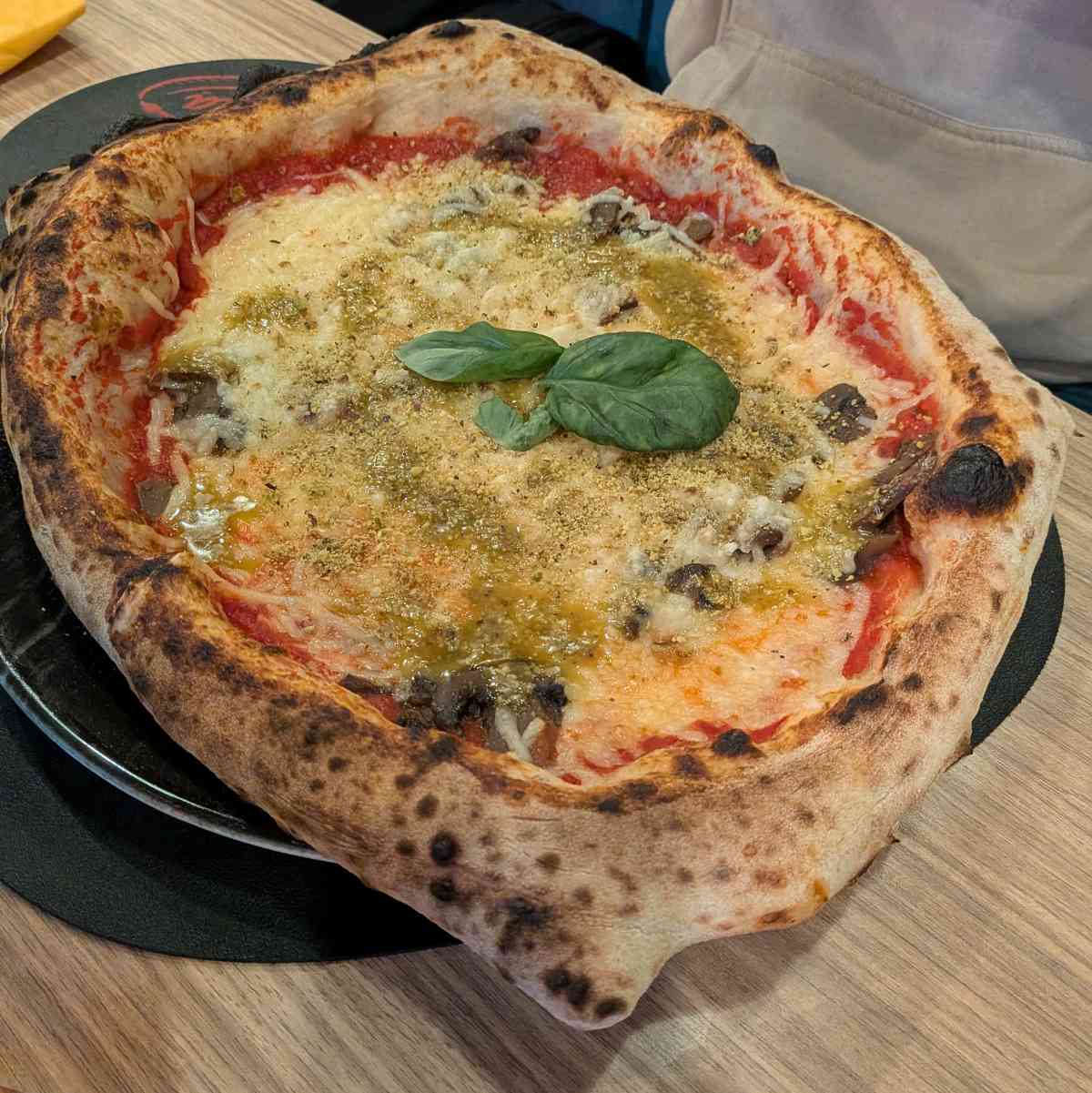 Pizza photo 9 of 12