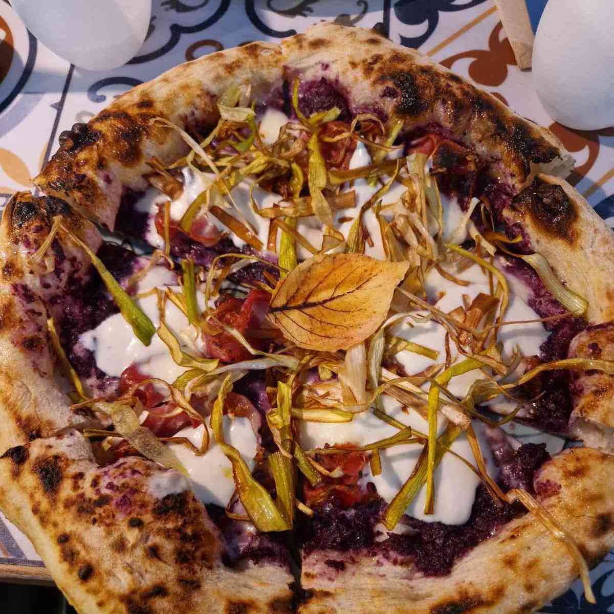 Pizza photo 10 of 11