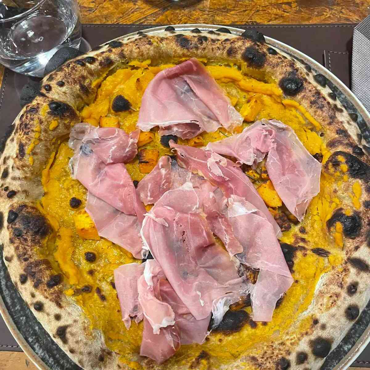 Pizza photo 14 of 14