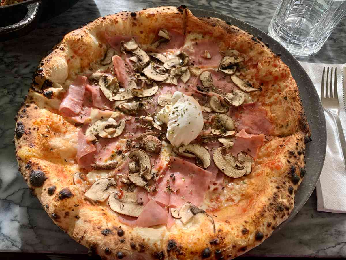 Pizza photo 11 of 13