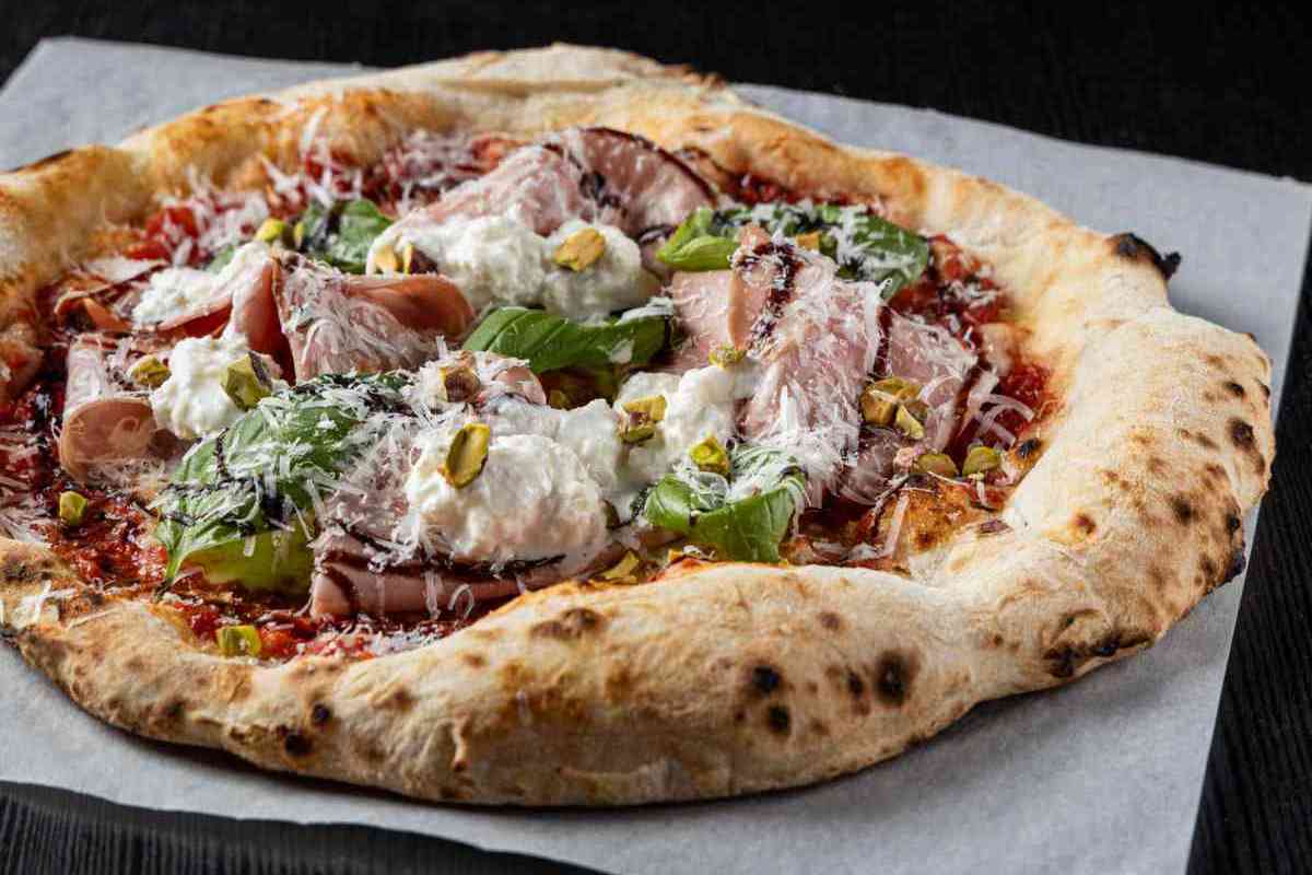 Pizza photo 6 of 12