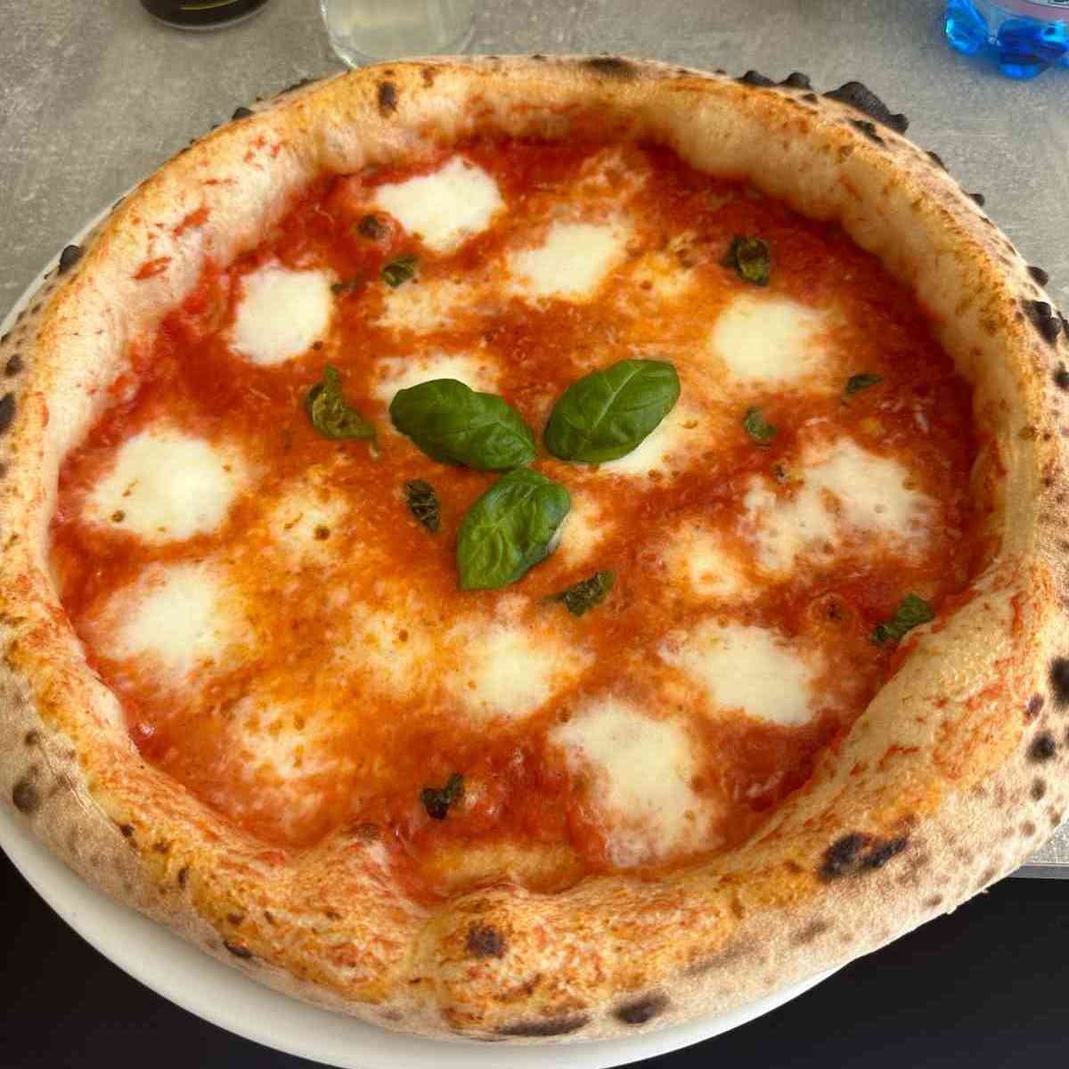 Pizza photo 11 of 11