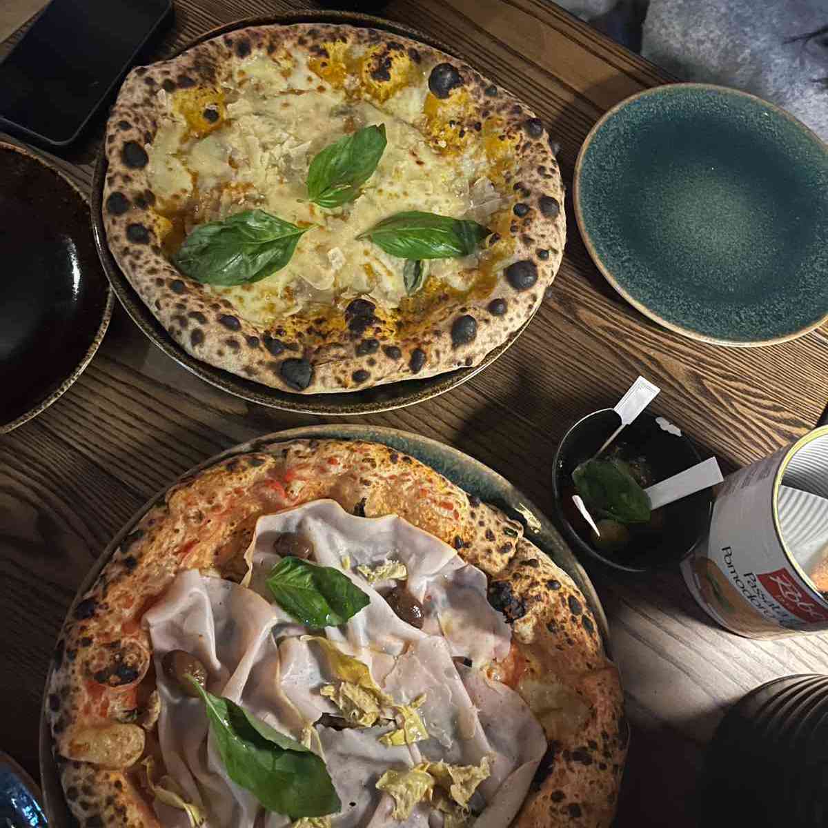 Pizza photo 14 of 14