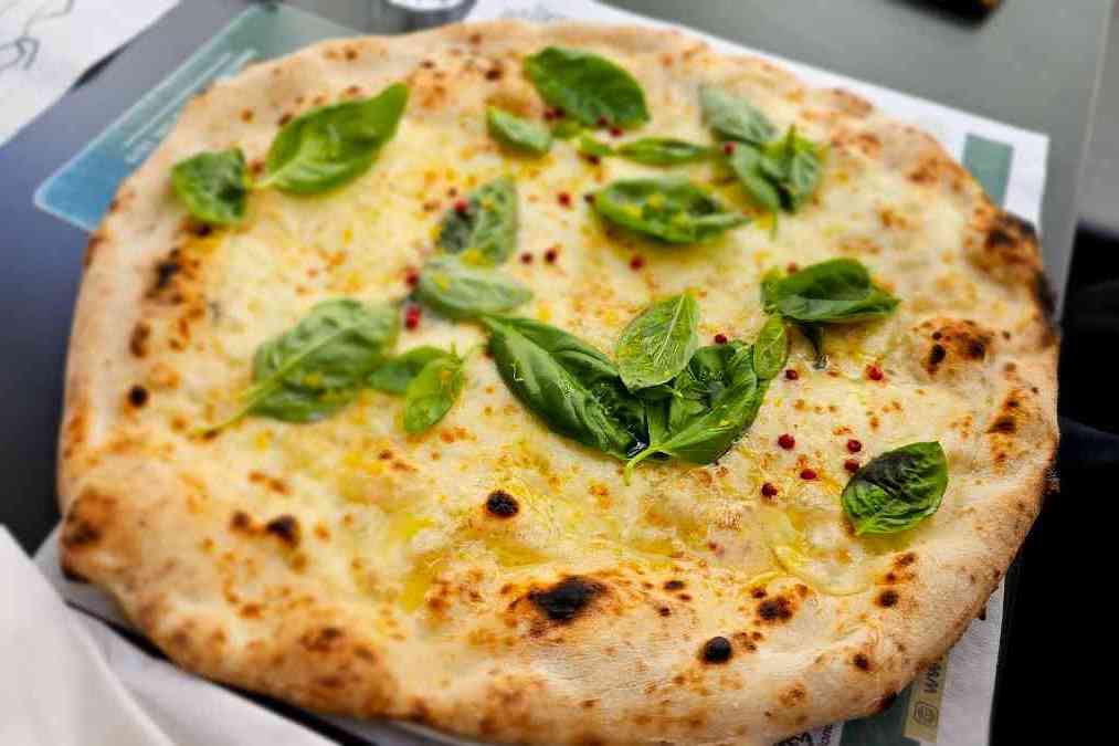 Pizza photo 13 of 13