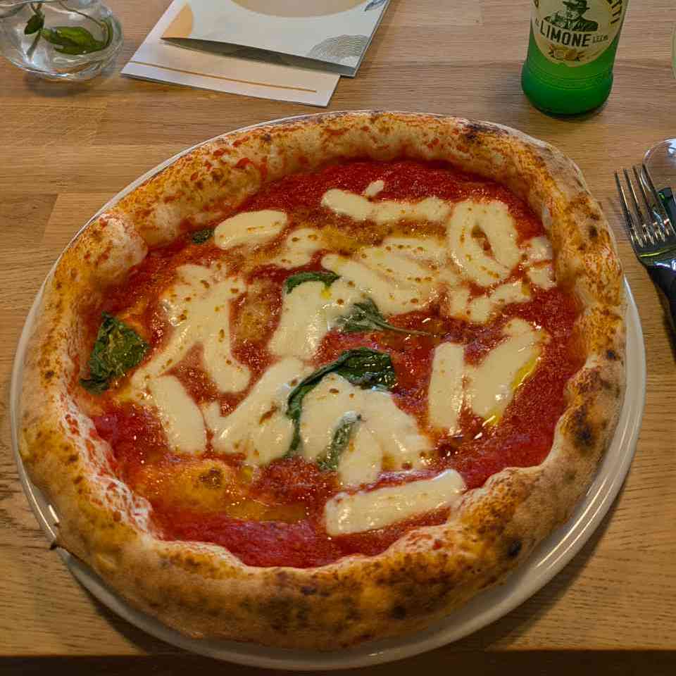 Pizza photo 10 of 10