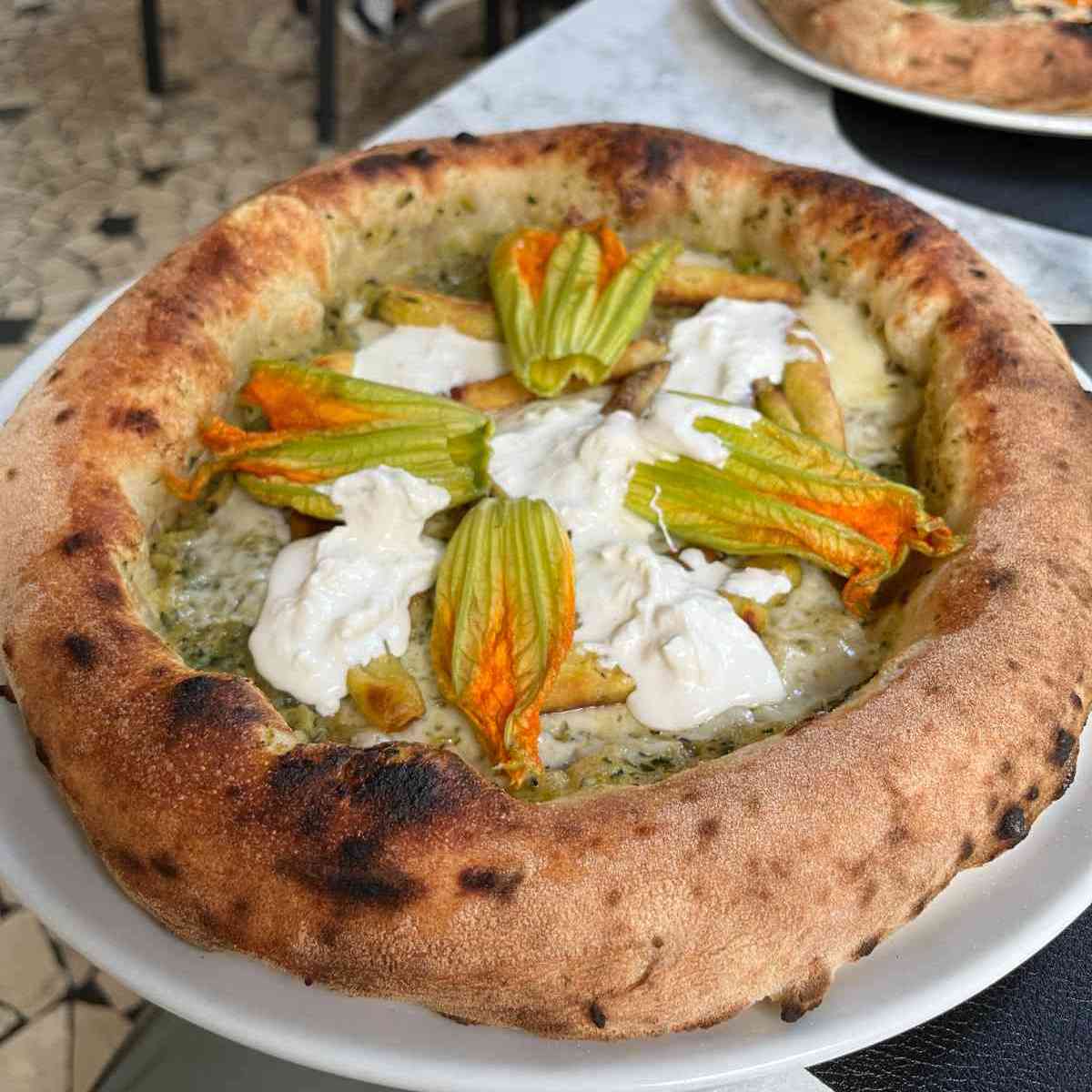 Pizza photo 2 of 9