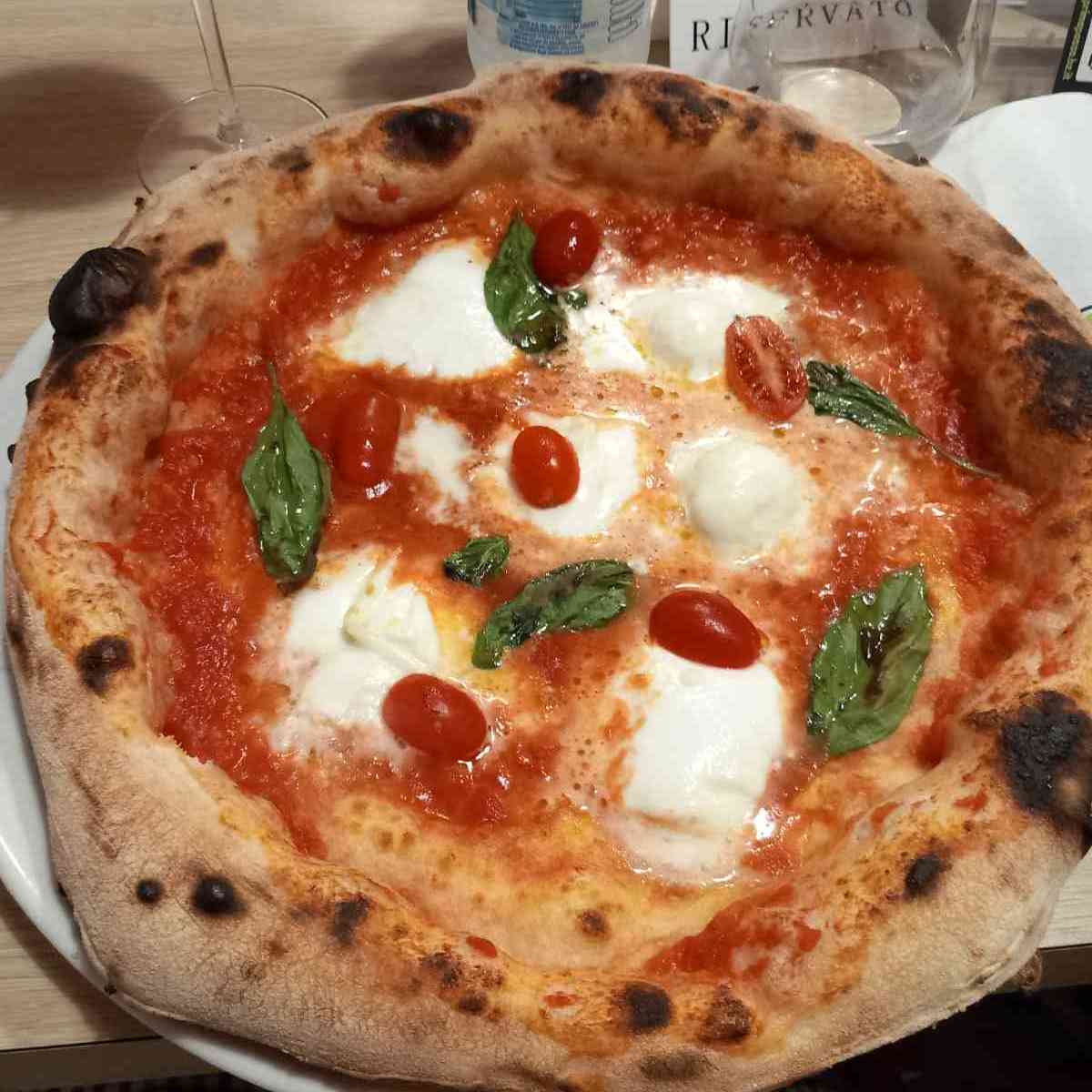Pizza photo 8 of 9