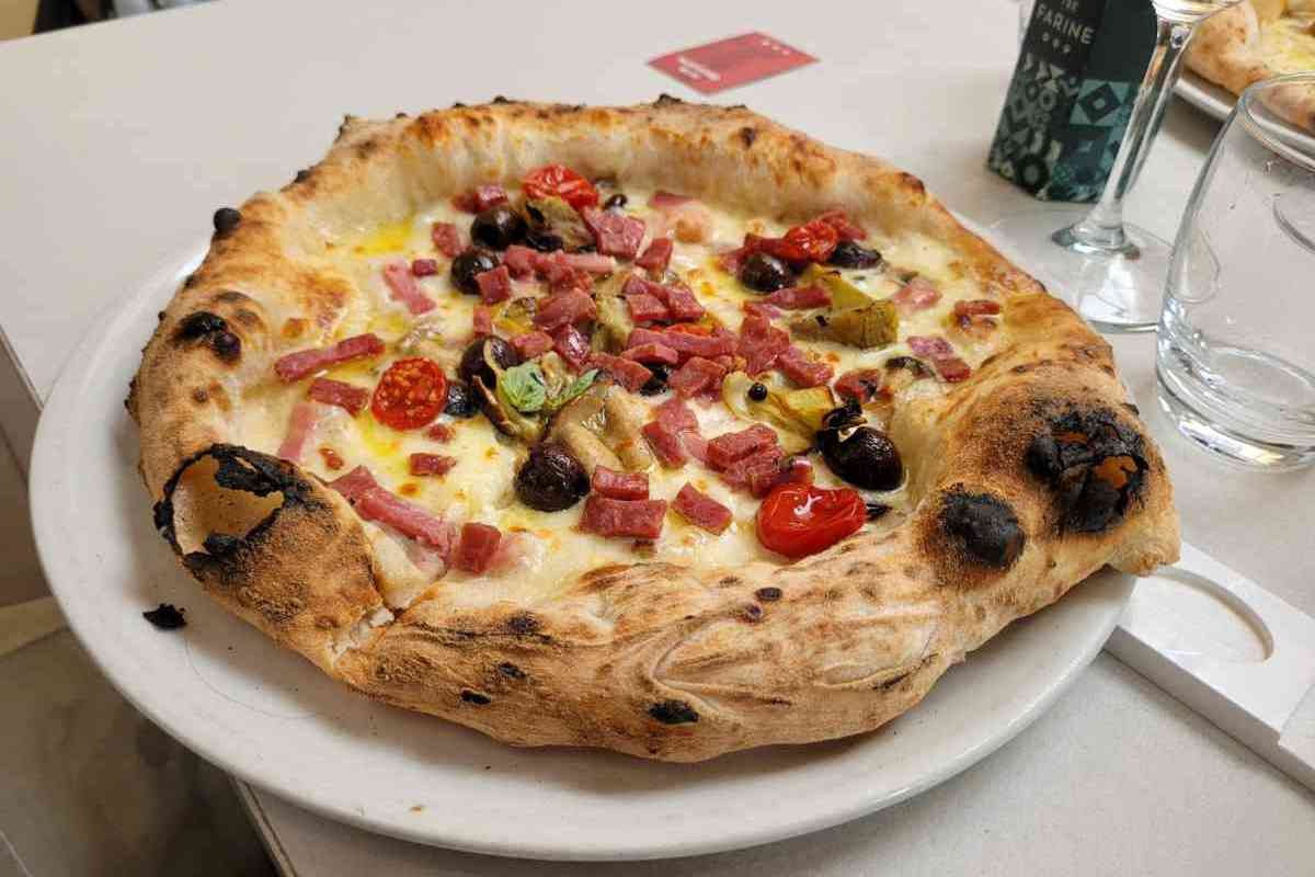 Pizza photo 7 of 17