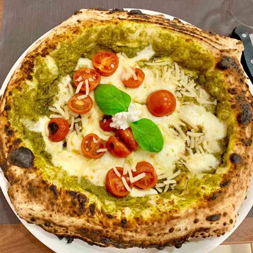 Pizza photo 5 of 10
