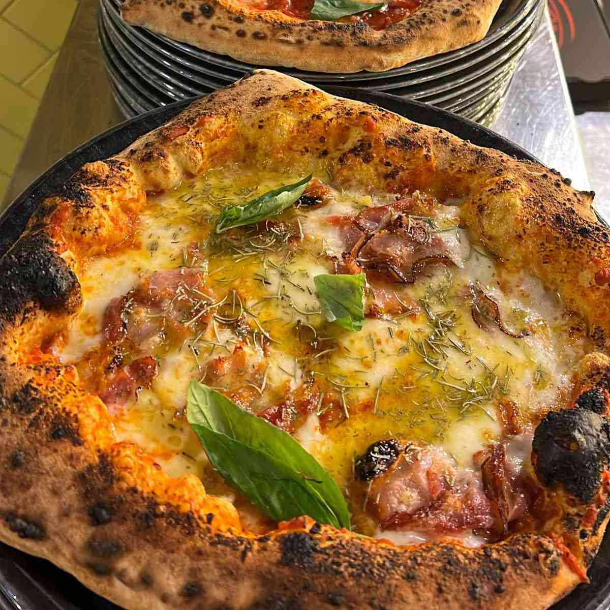 Pizza photo 8 of 10