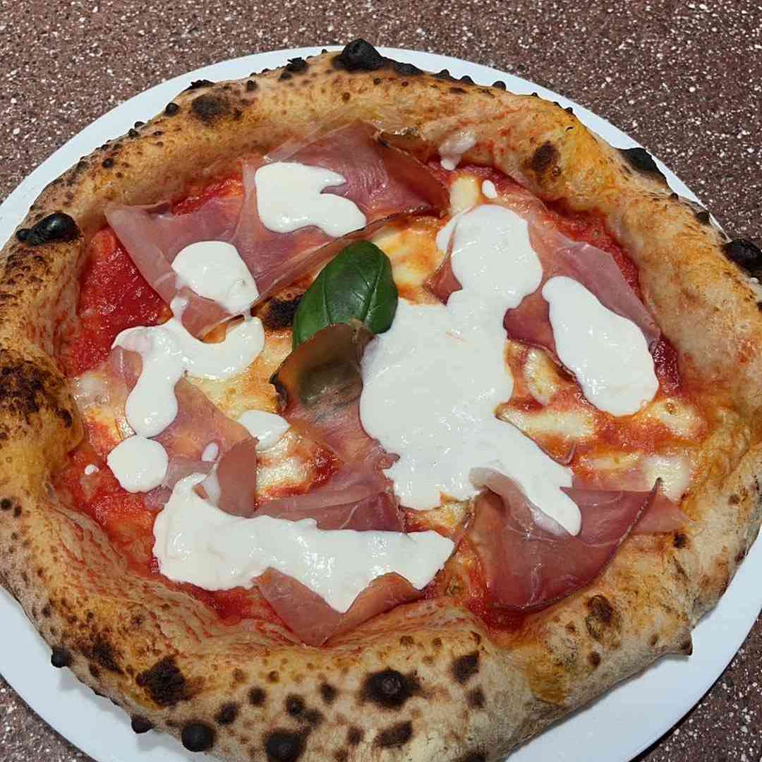 Pizza photo 4 of 8