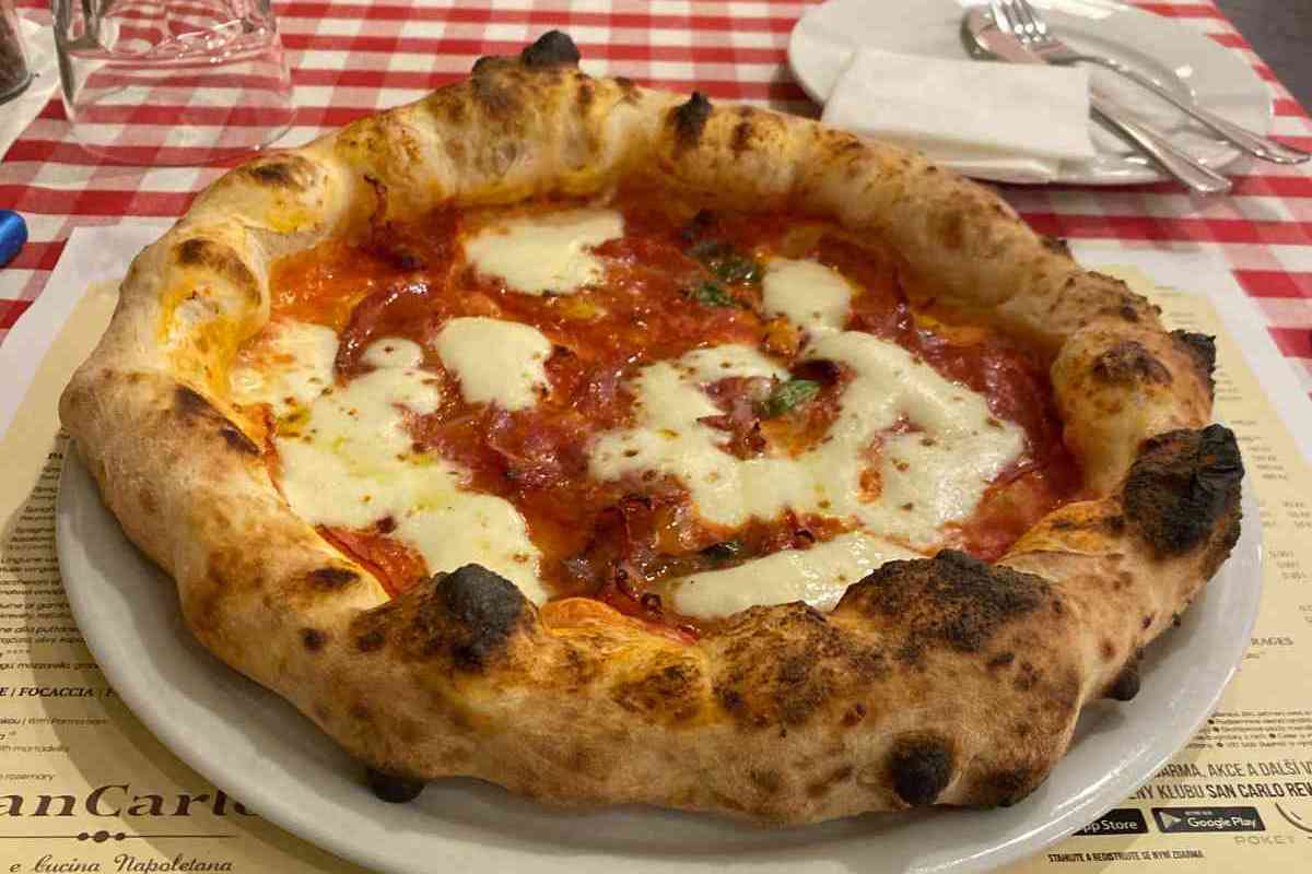 Pizza photo 13 of 13