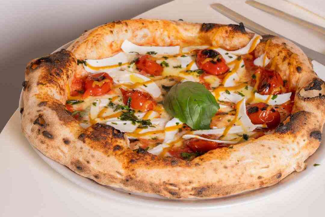Pizza photo 9 of 15