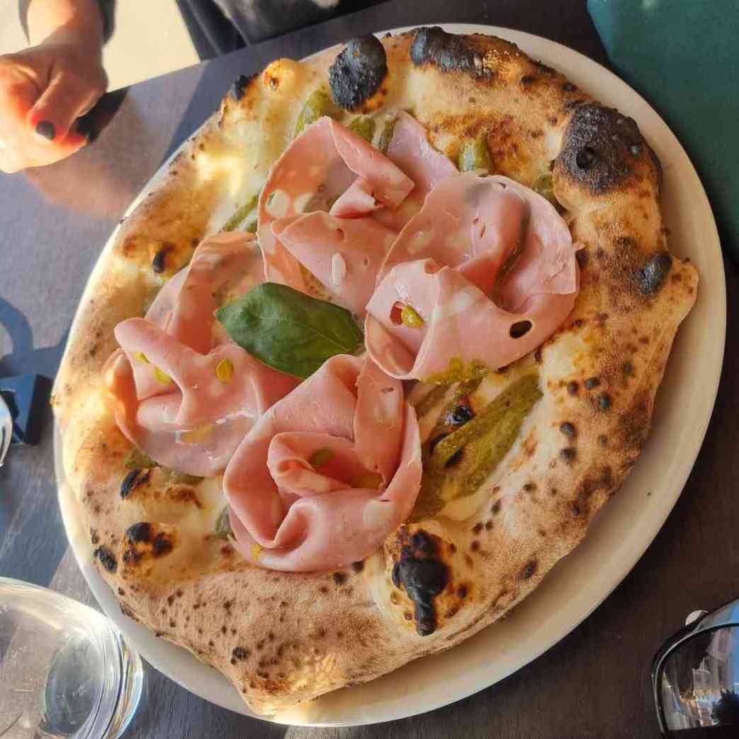 Pizza photo 15 of 15