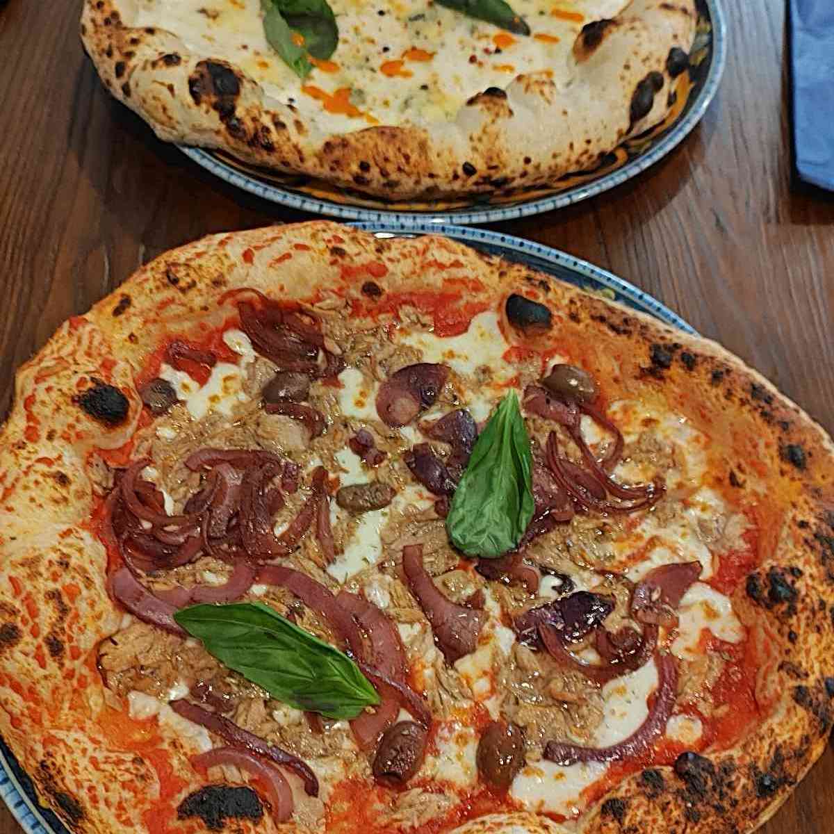 Pizza photo 11 of 11